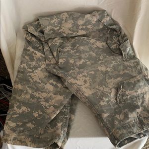 Green Digi-Camo Army style men’s pants